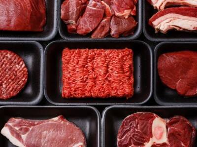 В Испании министр призвал снизить употребление красного мяса - unn.com.ua - Украина - Киев - Испания