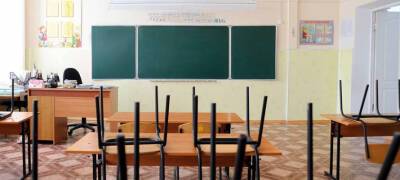 Артур Парфенчиков - Карелия получит почти 1,5 млрд рублей на капремонт школ - stolicaonego.ru - республика Карелия