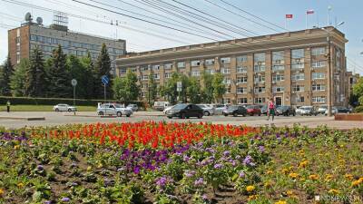 Наталья Котова - В Челябинске парковки рядом с мэрией сделают платными - newdaynews.ru - Челябинск
