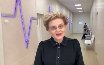 Елена Малышева - Малышева запретила гипертоникам отказываться от лекарств в ходе новогоднего застолья - actualnews.org