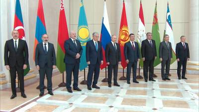 Владимир Путин - Нурсултан Назарбаев - Путин открыл неформальный саммит лидеров стран СНГ - tvc.ru - Россия - Санкт-Петербург - Казахстан