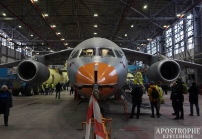 "Антонов" представил военно-транспортный самолет нового поколения (фото) - facenews.ua - Украина