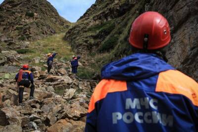 В Кабардино-Балкарии группа альпинистов из Подмосковья подала сигнал SOS - znak.com - Россия - Московская обл. - респ. Кабардино-Балкария