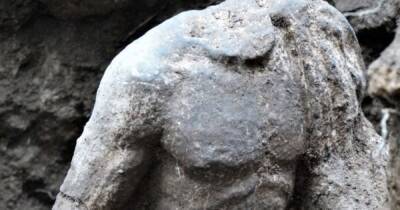 Искусная работа. Ученые нашли фрагменты незаконченной статуи Римской эпохи (фото) - focus.ua - Украина - Македония - Греция - Римская Империя