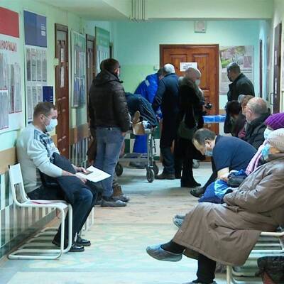 Михаил Мишустин - Анна Попова - Путин поручил удвоить выплаты медикам, работающим в праздники - radiomayak.ru - Россия