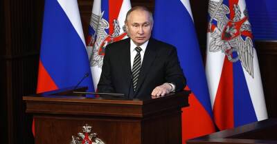 Владимир Путин - Путин хочет облегчить получение российского гражданства детям украинцев, родившихся в СССР - kp.ua - Россия - Украина
