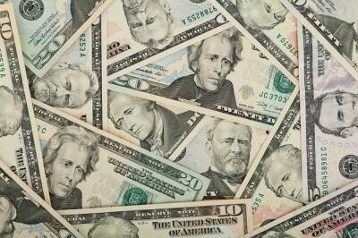 Валютный рынок во вторник: что происходило с курсом доллара на межбанке - minfin.com.ua - Украина