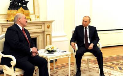 Александр Лукашенко - Николай Лукашенко - Команда Путина и Лукашенко одержала победу в товарищеском матче по хоккею в Стрельне - neva.today - Россия - Ленинградская обл. - Санкт-Петербург - Белоруссия