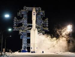 20-тонный «Персей» может обрушиться на Землю после Нового года - newsland.com