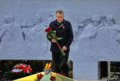 Александр Дрозденко - Валентин Илюшин - Александр Дрозденко обратился к жителям Ленобласти в День Неизвестного солдата - online47.ru - Ленинградская обл.