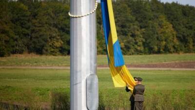 Владимир Зеленский - Сергей Лавров - Читатели Le Figaro осудили Украину за надуманный конфликт на границе с Россией - inforeactor.ru - Москва - Россия - Украина - Киев - Вашингтон