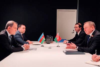 Александр Лукашенко - Владимир Макей - Ильхам Алиев - Баку сообщил о готовности Белоруссии участвовать в восстановлении Карабаха - lenta.ru - Белоруссия - Минск - Азербайджан - Стокгольм - Баку