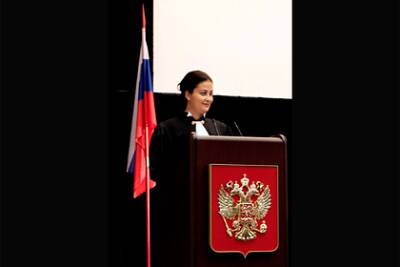 Алексей Ковалев - Российскую судью пять часов допрашивали по делу о взятке в 50 тысяч долларов - lenta.ru - Москва - Россия