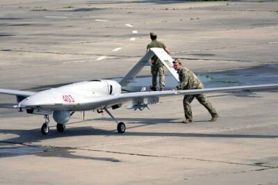 Александр Павлюк - Сайт Avia.pro: украинские Bayraktar TB2 способны атаковать ДНР и ЛНР без нарушения границ республик - argumenti.ru - Украина - Киев - ДНР - ЛНР - Донбасс
