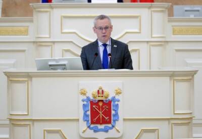 Сергей Усачев - Александр Попов - Парламентарии Северо-Запада поддержали инициативу Коми о социальной доплате к пенсии за счет федерального бюджета - bnkomi.ru - Россия - Санкт-Петербург - респ. Коми