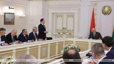 Александр Лукашенко - Павел Каллаур - Лукашенко о главной задаче в экономике: сохранить нынешний уровень защищенности населения и понизить инфляцию - belta.by - Белоруссия - Минск