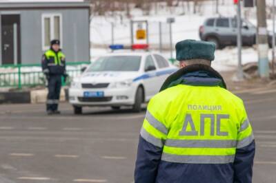 Чоршанбе Чоршанбиев - В Москве задержали блогера за езду без прав и страховки - aif.ru - Москва - Россия - Таджикистан