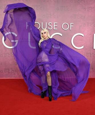 Сальма Хайек - Джаред Лето - Все лучшее сразу: Леди Гага в летящем шифоне, сетчатых колготках, прозрачных перчатках и ботильонах на головокружительной платформе - skuke.net - Лондон