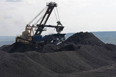Китай поддержит котировки коксующегося угля и железной руды - smartmoney.one - Китай - Reuters