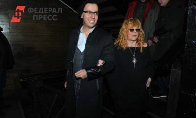 Алла Пугачева - Максим Галкин - Сколько выложили Пугачева и Галкин за замок в викторианском стиле: бассейн, спа, прислуга и оранжерея - fedpress.ru - Москва - Московская обл.