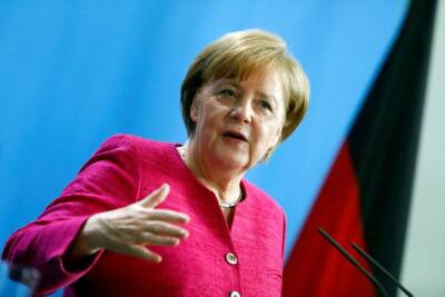 Ангела Меркель - Штеффен Зайберт - Олаф Шольц - Кабмин ФРГ напомнил, что Меркель уйдет из политики после назначения нового канцлера - trend.az - Германия - Берлин
