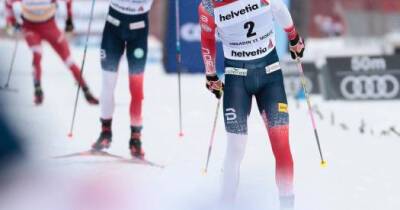 Александр Большунов - Йоханнес Клебо - Клебо одержал первую победу в сезоне в спринте, Большунов выбыл в полуфинале - sovsport.ru - Норвегия - Франция - Швеция - Финляндия
