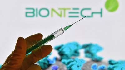 Угур Шахин - В BioNTech заявили, что смогут создать вакцину против омикрон-штамма - trend.az - Германия
