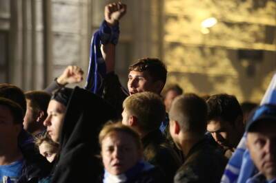 Фанаты «Ростова» покинули трибуны «Зенит Арены» в знак солидарности с болельщиками ЦСКА - neva.today - Санкт-Петербург