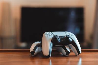 Описан новый способ обмана при покупке PlayStation 5 - lenta.ru