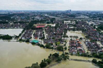Малайзия - Малайзия потратит 335 миллионов долларов на ликвидацию последствий наводнения - unn.com.ua - Украина - Киев - Малайзия