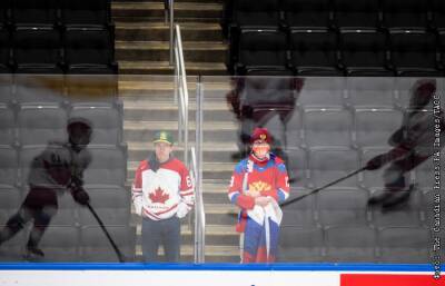 Молодежный чемпионат мира по хоккею официально отменен - sport-interfax.ru - Москва - Россия - Канада - Словакия