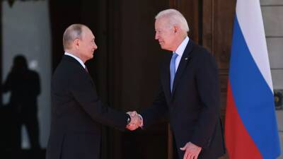 Владимир Путин - Джо Байден - Путин поздравил Байдена с Новым годом - russian.rt.com - Россия - США - Женева