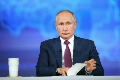 Владимир Путин - Вячеслав Володин - Путин запретил списывать соцвыплаты граждан за долги - pnp.ru - Россия