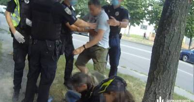 Четверых киевских полицейских подозревают в избиении адвоката и препятствовании его работе (ВИДЕО) - dsnews.ua - Украина - Киев