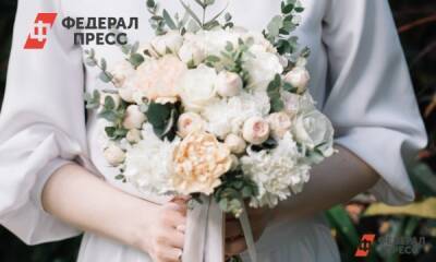 Дмитрий Азаров - В Самарской области разрешили приводить более 10 гостей на свадьбу - fedpress.ru - Самара - Самарская обл.