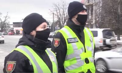 Пьяный водитель сбил полицейского в Одессе, началась погоня: "после нескольких выстрелов..." - politeka.net - Украина - Одесса - Одесса