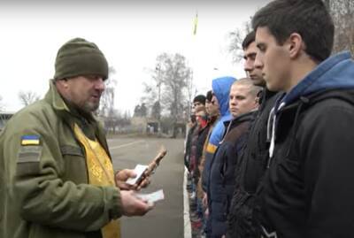 Призыв в 2022 году: когда начнется и кого из украинцев отправят в армию - politeka.net - Украина