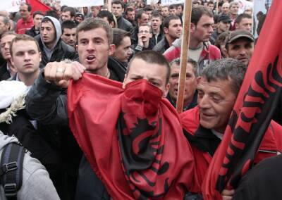 Албанские эксперты: Подавать иск против Сербии за геноцид... - politnavigator.net - Россия - Сербия - Косово - Гаага