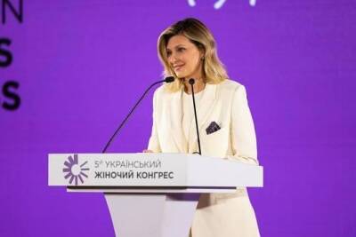 Владимир Зеленский - Елена Зеленская - Супруга Зеленского разозлила украинцев одной фразой - versia.ru - Украина