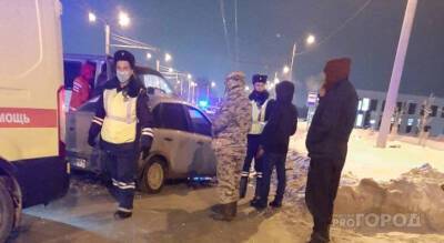 В Чебоксарах возле Нового Города произошло два ДТП за вечер: в одной из машин был ребенок - pg21.ru - Чебоксары
