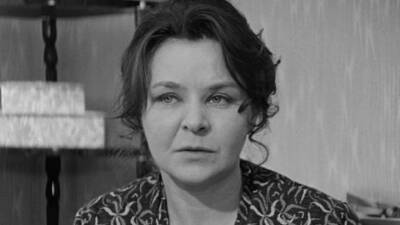 Иван Ургант - Нина Ургант - Ургант рассказал о детстве с великой бабушкой: «Ванята, приезжай!» - 5-tv.ru