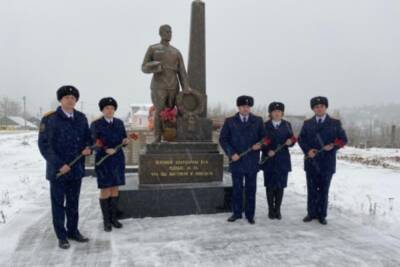Смоленские следователи возложили цветы к памятнику Неизвестного солдата - mk-smolensk.ru - Россия - Смоленская обл. - Германия