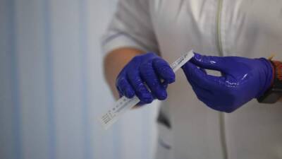 Татьяна Голикова - В России за сутки выявили 32 974 новых случая COVID-19 - iz.ru - Москва - Россия - Санкт-Петербург - Израиль - Московская обл.