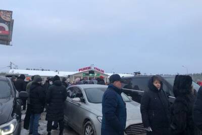 За раздельный сбор и против фильтрата: в двух районах Ленобласти прошли сходы жителей против строительства мусорных полигонов - mk.ru - Ленинградская обл. - Санкт-Петербург