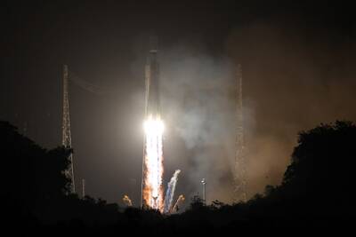 Дмитрий Рогозин - Российская ракета со спутниками Galileo стартовала с космодрома Куру - lenta.ru - Россия - Французская Гвиана