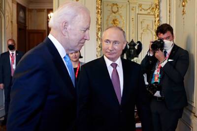 Владимир Путин - Дмитрий Песков - Юрий Ушаков - Энтони Блинкен - Джо Байден - Путин и Байден пока не договорились о личной встрече - lenta.ru - Москва - Россия - США - Украина