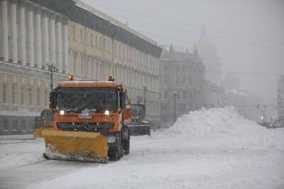 С улиц Петербурга вывезли 45 тысяч кубометров снега - neva.today - Санкт-Петербург