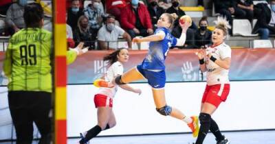 Российские гандболистки одержали вторую победу на чемпионате мира, переиграв сборную Польши - sovsport.ru - Россия - Польша - Сербия - Камерун