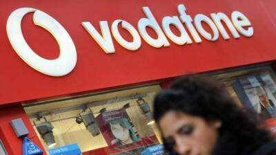 Vodafone запустил приятную новогоднюю акцию с безлимитом: кому доступна и как подключить - vchaspik.ua - Украина