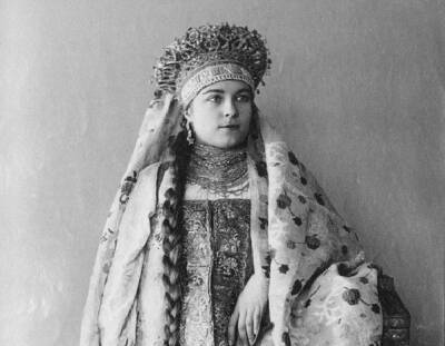 княгиня Ольга - «Широкие бедра, длинные косы»: как русские мужчины выбирали себе жён - Русская семерка - russian7.ru - Русь